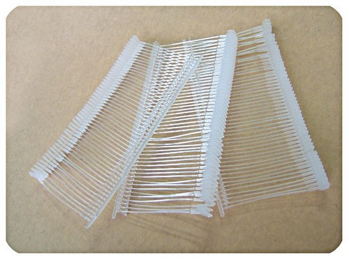 CAJA REGULAR PINS 50 MM