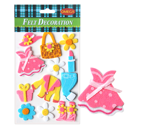 BOLSA CON 12 FORMAS DE FIELTRO AUTOADHESIVAS DE ROPA PARA NIÑAS